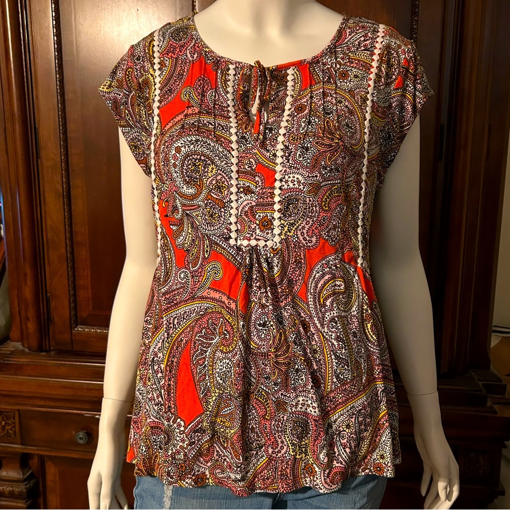 Fashionable Comfy Peasant Style Top